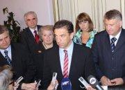 Gradit ćemo polikliniku u Požegi - izjavio je ministar Darko Milinović pred novinarima